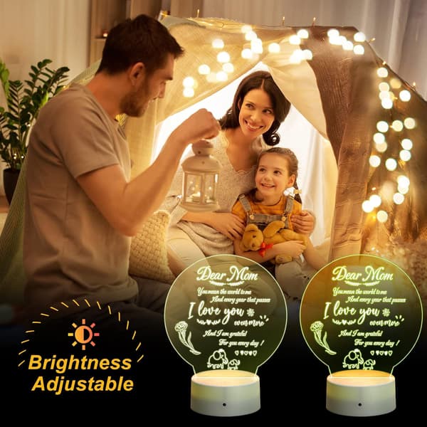 2 stk. Gave til far fra datter 3D LED natlampe til F