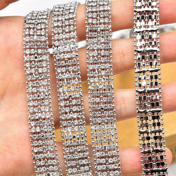 Rhinestone-kjede 2 meter lang Premium Material Robust Holdbar Iøynefallende Bred applikasjon Rhinestone Trim