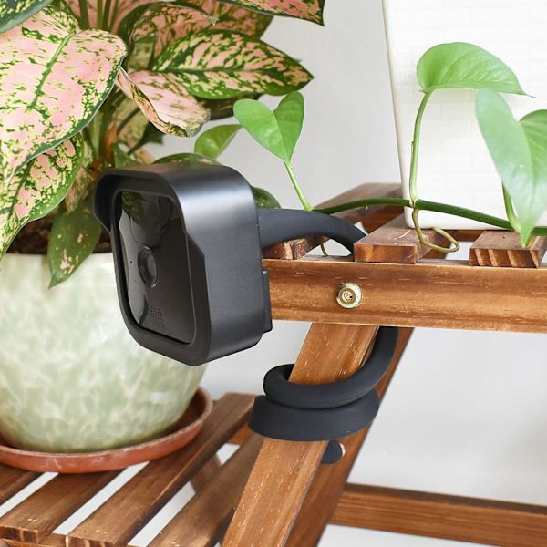 Flexibelt vridbart fäste och väderbeständigt skydd för Blink utomhuskamera