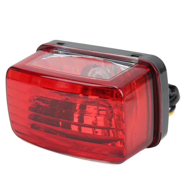 DC12V LED Baglygte Samling 5KM‑8472C‑10‑00 Baglygte Linse Udskiftning til Bear Tracker 2002 2003