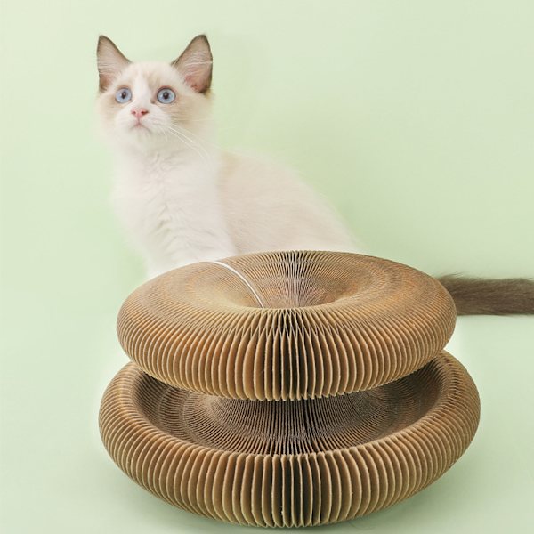 Kattklösbräda med intressant orgelform, magnetisk kattslipklo, kattklösbräda med mörkt träkorn, kattunge, orgel, kattklösbräda