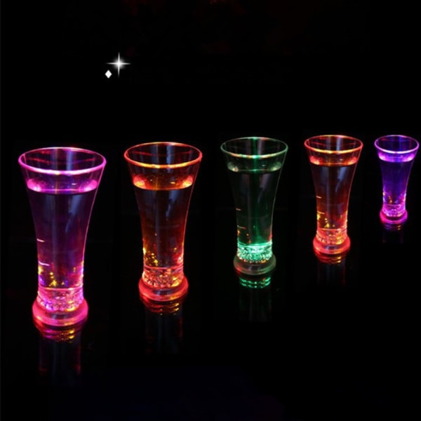 Rund mun hög kopp blinkande kopp, LED blinkande kopp lysande kopp, LED vattensensorkopp