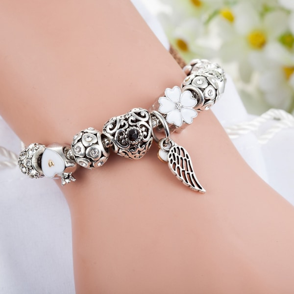 Dam Charm Armband, Vinghänge Kristallpärlad Orm