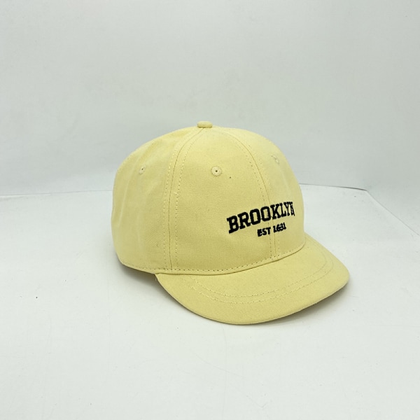 Broderad text kort skärm keps för män och kvinnor Adjus Yellow
