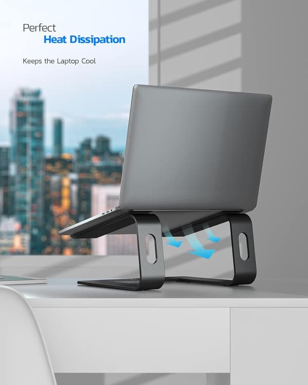 Justerbart ergonomisk laptopstativ for bedre holdning, bærbar og stabil dataholder med ventilasjonsdesign, passer de fleste bærbare datamaskiner