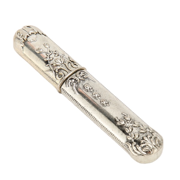 Syning Nåle Etui Vintage Bærbar Metal Broderi Nåleholder til Håndsyning Nåle Sølv