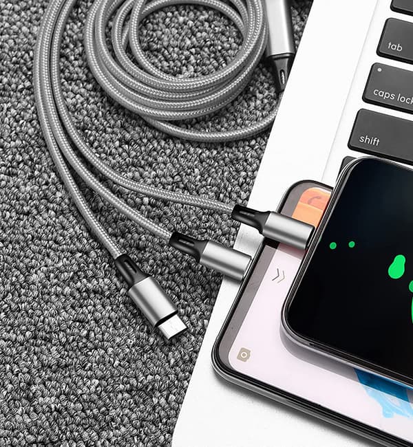 Universelt 3-i-1 nylonflettet USB-ladekabel, 1,2 m