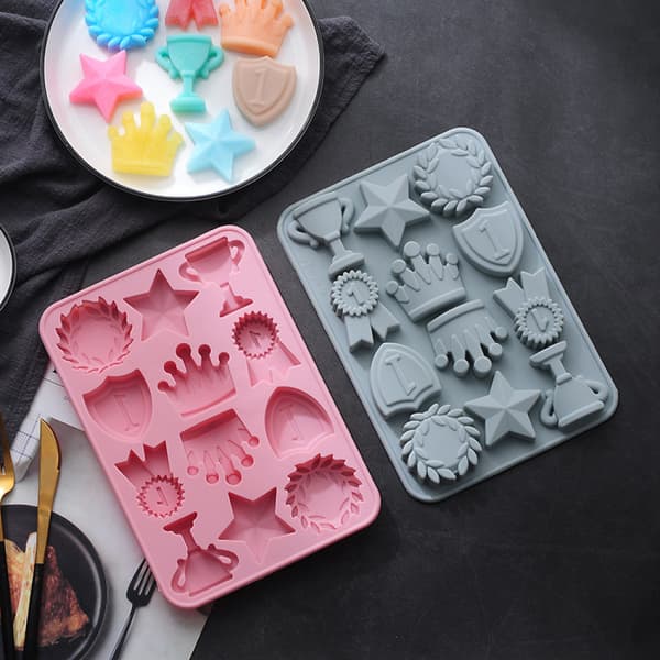 12 Konsekutive Troféer Krone Bakeform Håndlaget Diy Sili