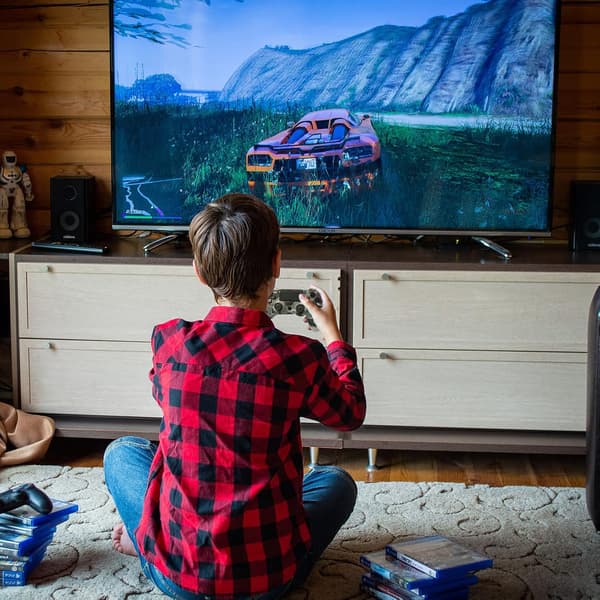 Peliohjaimet PS4/Pro/Slim/PC:lle, Bluetooth-kaksoisvärinä
