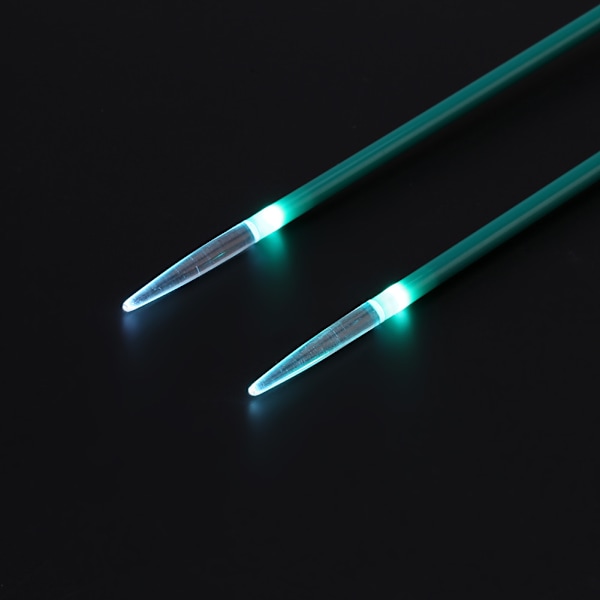 1 par 4,25 mm enkelspetsiga raka plast LED-stickningsnålar stickverktyg (nr 6)