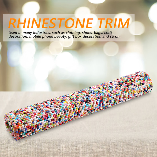 Plast syv-fargets rhinestones trim krystall hotfix strass mesh banding klistremerke applikasjoner ark