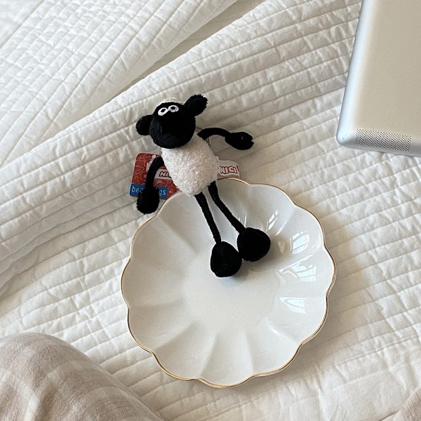 Shaun the Sheep Plysch Ryggsäcksklämma, Svart och Vit, Perfekt Present