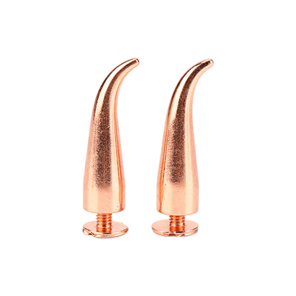 100 sett Spikes og Studs Rose Gold Sterk Messing Nøyaktig Tråd Punk Stil Metall Plating Cone Spikes for DIY Klær 7x26mm