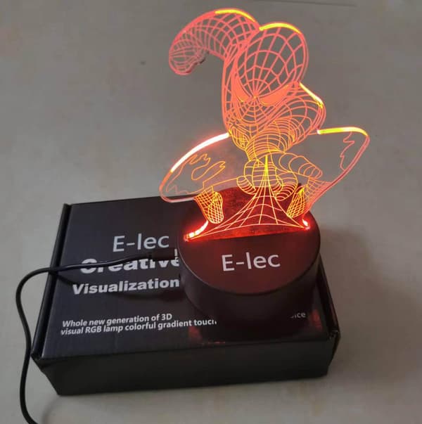 Spider-Man Gåvor 3D Nattlampa Optisk Nyhet Illusion Led