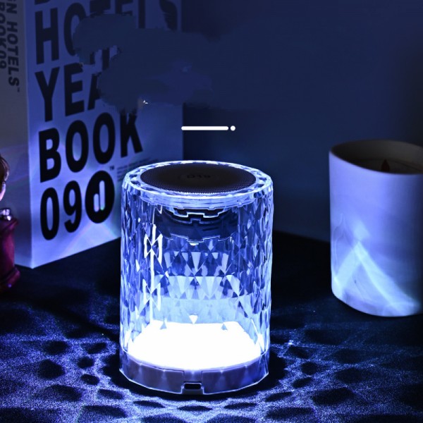 Mini kannettava Bluetooth-kaiutin, Bluetooth 5.0 langaton, Pe