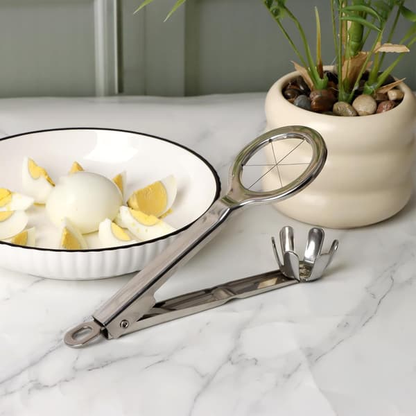 Eggdeler i rustfritt stål, beste kjøkkenredskaper for hardkokte egg, deler raskt egg i 6 like segmenter