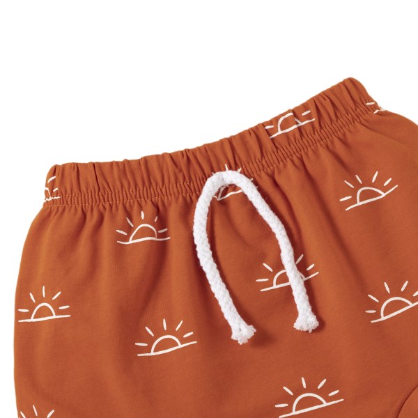 Solnedgångstryckta kläder set kortärmad toppar shorts, brun, L