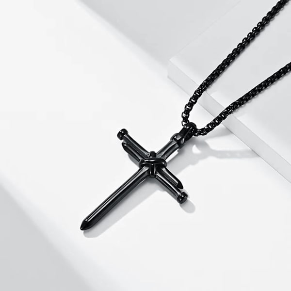 Ristiriipus miehille Ristiriipus VOIMAA Raamatun jae Ruostumattomasta teräksestä valmistettu kaulakoru Nail Black Cross