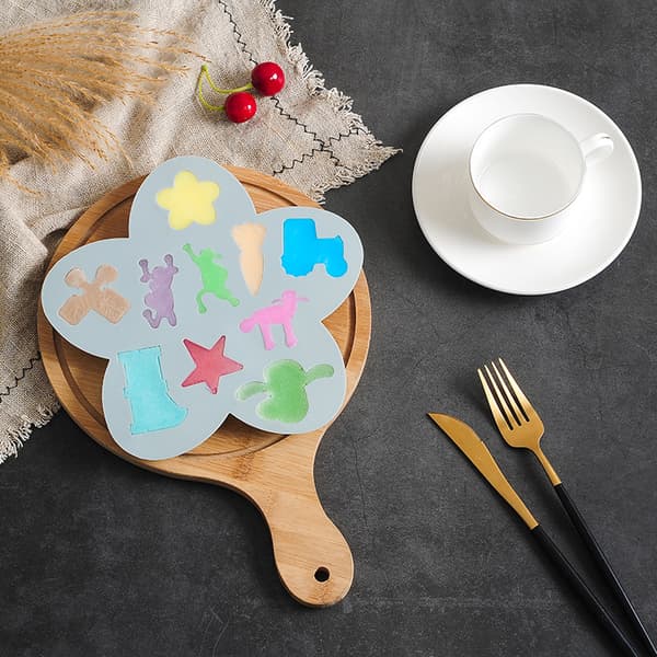 2PCS DIY Mikrovågsugn Silikon Bakform Cartoon Little