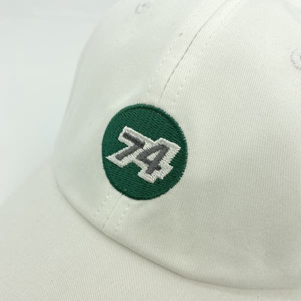 Bredbrättad hatt dam 74 Broderi vår och sommar Cas Navy