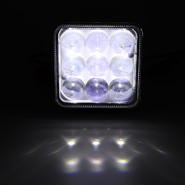 27W LED Linse Universal Arbeidslys Bar Auto Kjørelys Svart Bil Lastebil Modifikasjon