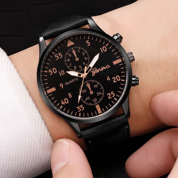 Miesten Retro Nahkaremmi Kellon Analogi Quartz Rannekellot Black