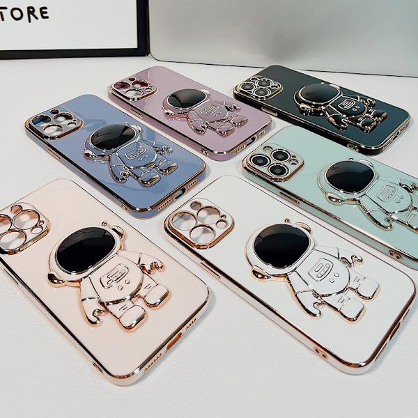 6D galvanoitu astronautti piilotettu jalustakotelo iPhonelle Naisastronautti taittuva jalusta iPhone-kotelo kamerasuojalla Pehmeä TPU iskunkestävä puskuri Blue iPhone 11 Pro