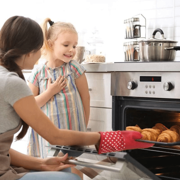 Søde Retro Silikone- og Bomuldsovnhandsker og Grydelapper - Varmebestandige op til 300°C, Skridsikkert Greb til Pizzabagning, Grillning og Sæt