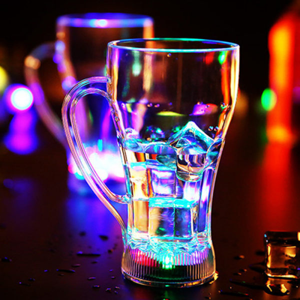 Handtag Coke Cup Flash Cup, LED Flash Cup självlysande Cup, LED Water Induction Cup