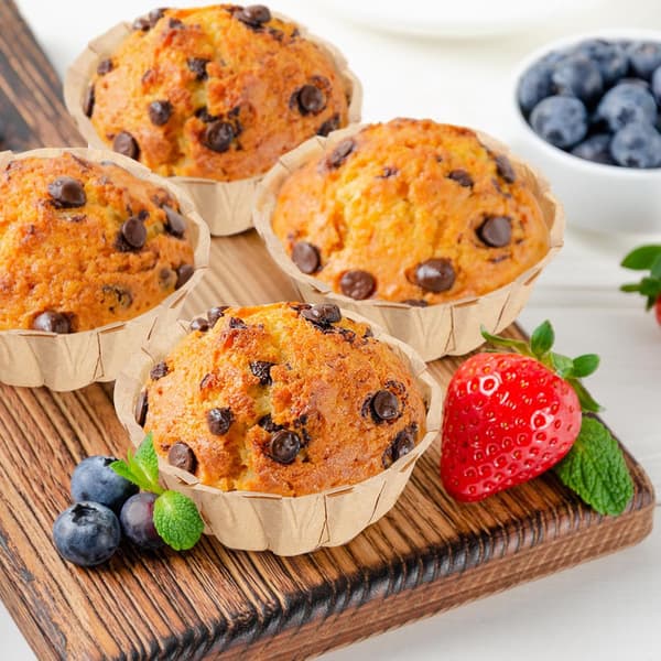 200 stk. 4 tommer rillede bageforme, non-stick papirforme til mini-englekager, scones, bagværk brown