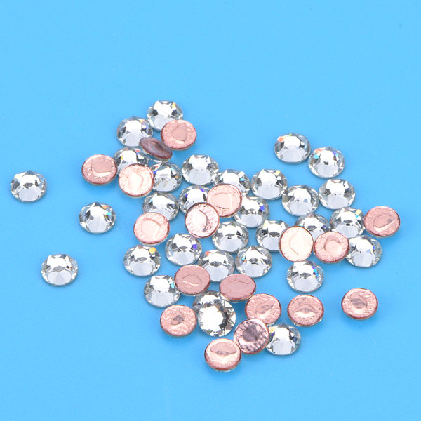 50 stk 4 mm Hot Diamond Praktisk Blendende Klær DIY Tilbehør Glass Materiale(Transparent)