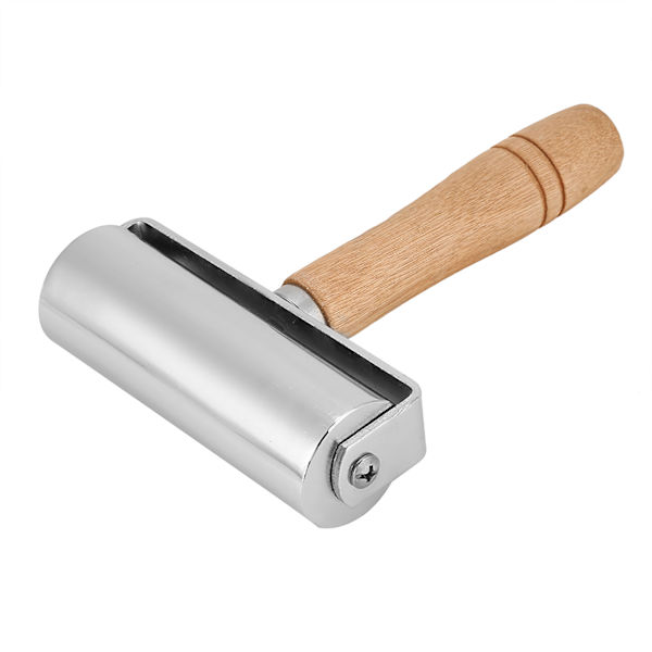 Käsityönä tehty puukahvainen hiiliteräksinen nahkarullaustyökalu (10 cm)