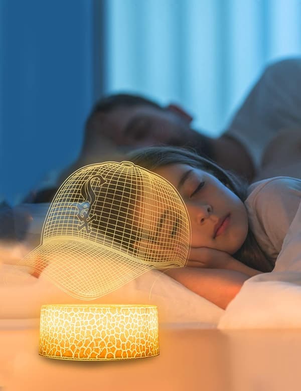 3D LED Natlampe, baseballkasket, fodboldhjelm, Bask