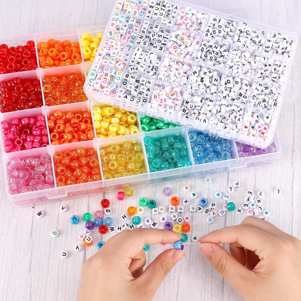 4000 stk Pony Beads Kit, 2400 stk Rainbow Kandi Beads og 1600 stk Bokstavperler, 24 Farger Plast Håndverk Perler Bulk for Armbånd Smykkefremstilling med 20