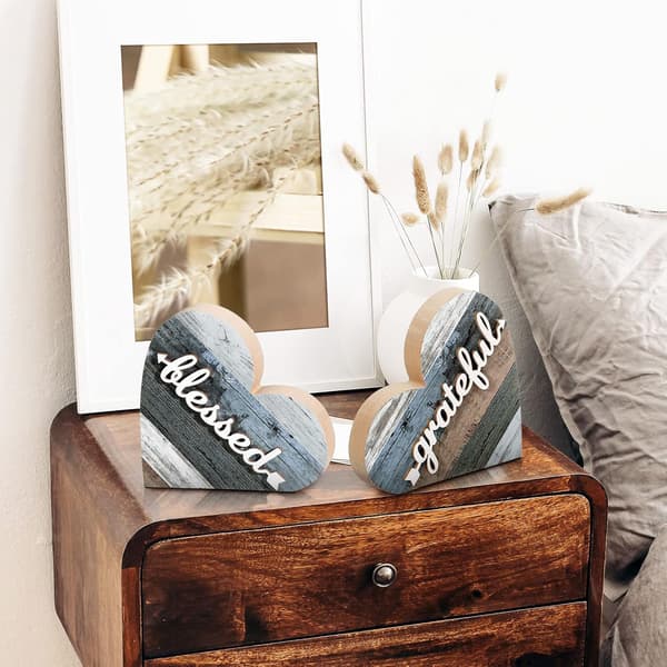 Rustikke hjerteformede treskiltsett - \"Grateful & Blessed\" gårdsinnredning for skrivebord, hylle