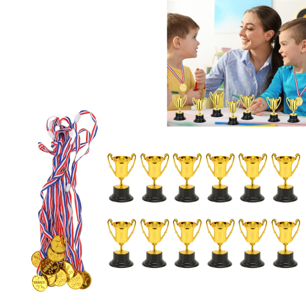 Mini Gold Awards Trophy sisältää kultaisen muovisen pokaalin kiiltävän kultaisen voittajan mitalit Party Favors -koulun urheilutapahtumien palkinnosta