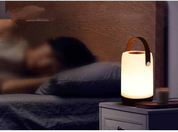 Trådløs bordlampe med berøringskontroll: Bærbare dimbare nattlamper