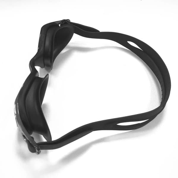 Simming Goggles - Adjustable Strap, Anti-Fog, UV Protection Black