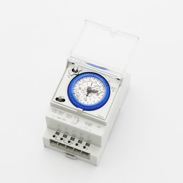 Analog tidsbryter med synkronmotor og dagsprogram, tidsbryter, 48VAC/DC
