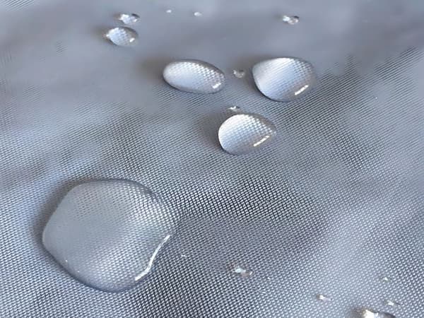 Riipputuolin suojus - Vedenpitävä suoja puutarhakeinulle