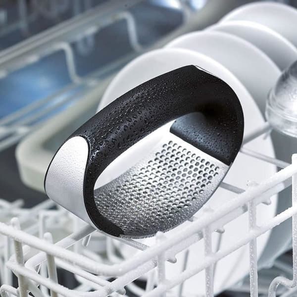 Garlic Presses in Stainless Steel, Manual Cutting Tools, Curved Fruit and Vegetable Tools, Kitchen Accessories and Gadgets