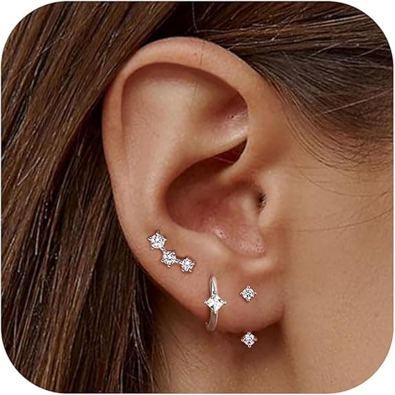 3 Sterling Sølv Stud Hoop Øreringe Sæt til Kvinder 14K Guldbelagte Øreringe Stacks Små Fine Stud Hoop Øreringe Sæt til Flere Huller