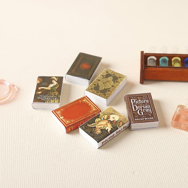 6st 1:12 Dollhouse Miniature Comic Book Small Books Mini Model