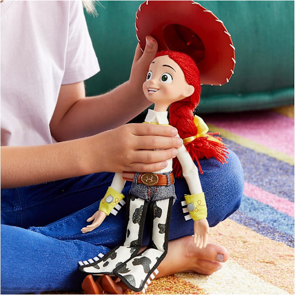 Toy Story Jessie Interaktiv Talande Actionfigur, 35 cm /15 tum, lämplig för ålder 3+
