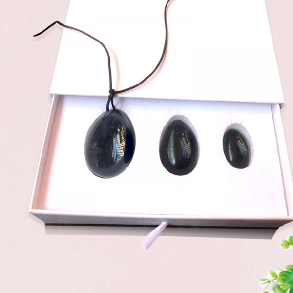 Svart Obsidian Yoni Ägg Set om 3, Massagestenar för Kvinnor för att Stärka Bäckenbottenmusklerna med Sammetspåse