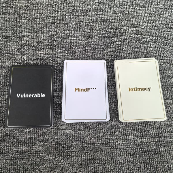 Substance by Lovely (engelsk version): Meningsfulde og dybdegående samtaler i Solitaire Cute material