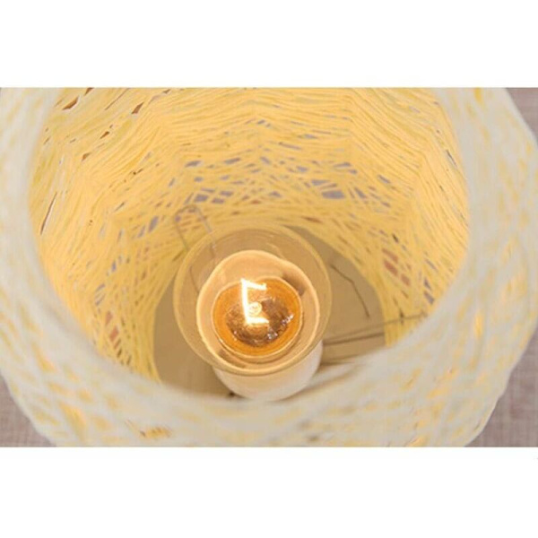 Senglampe i rattanledning og træstøtte (Beige)
