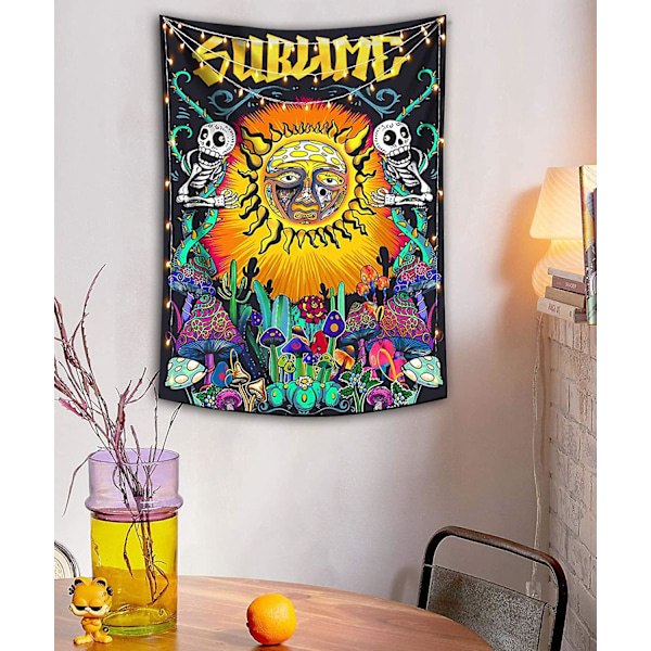 Psykedeelinen auringon seinävaate, hippi pystysuora värikäs seinävaate sienillä ja kaktuksilla makuuhuoneen sisustukseen 95*73 cm