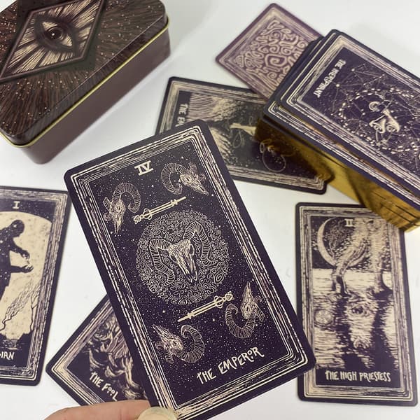 1 Den mest populära tarot-förgyllningsprocessen, högkvalitativ järnbox