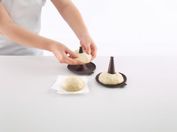 Bagelmaker med 6 individuelle bagelformer, Brun